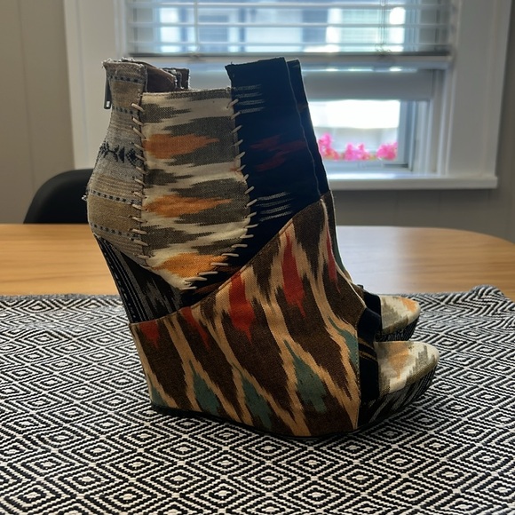 Aldo Rise Collection Deanna Wedge